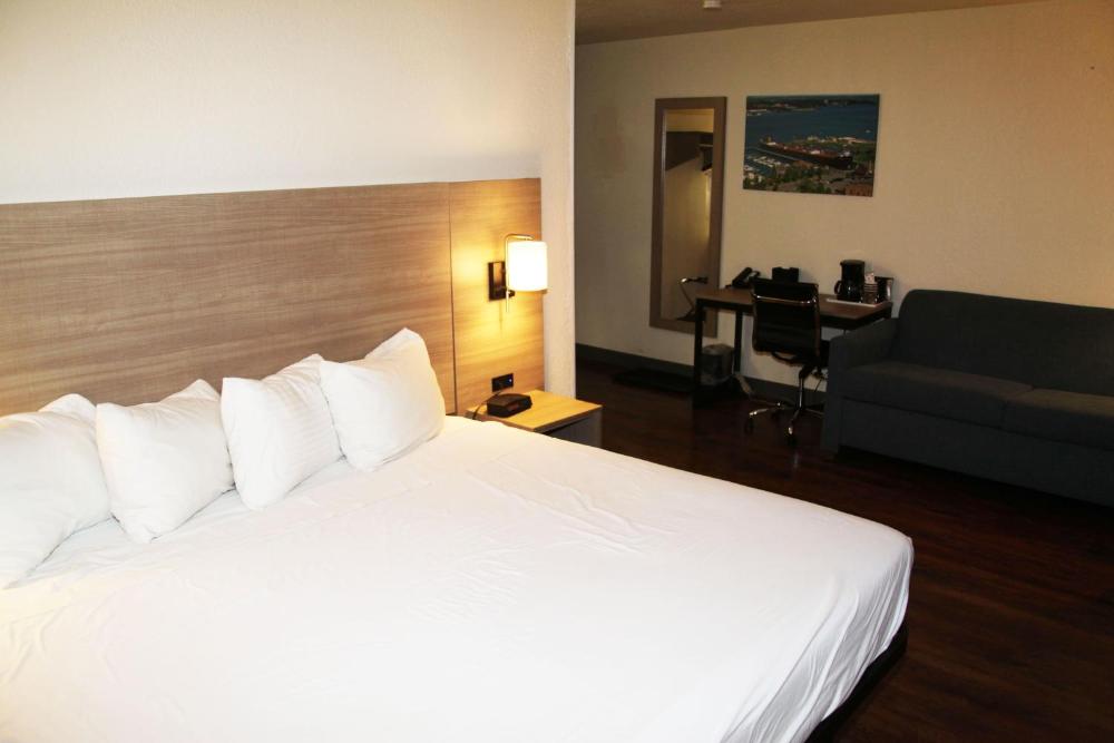 Baymont by Wyndham Sault Ste Marie MI